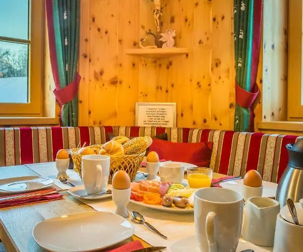 Unterrainhof Çiftlik konaklama Kleinarl